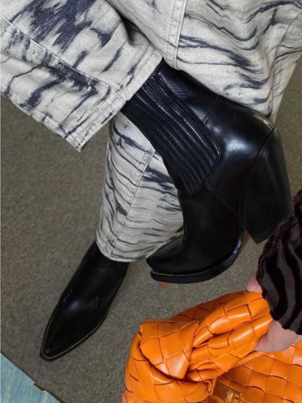 H&M tapered tie dye jeans